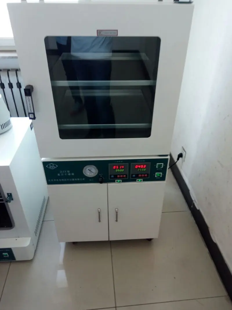 Vakum pompalı vakum kurutma fırını
