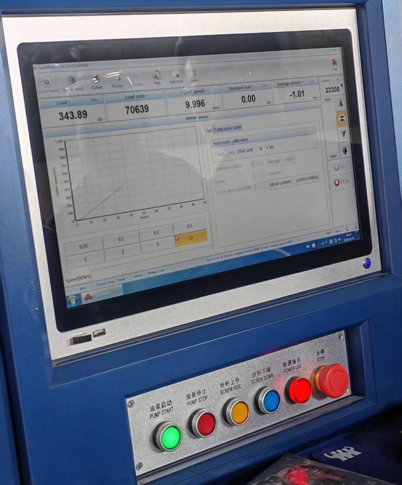 Hidrolik evrensel test makinesi