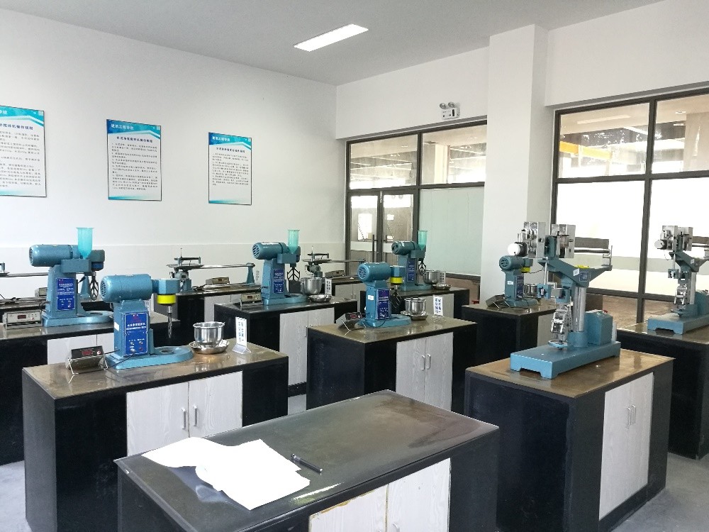 Elektrik Çimento Bükme Test Cihazı